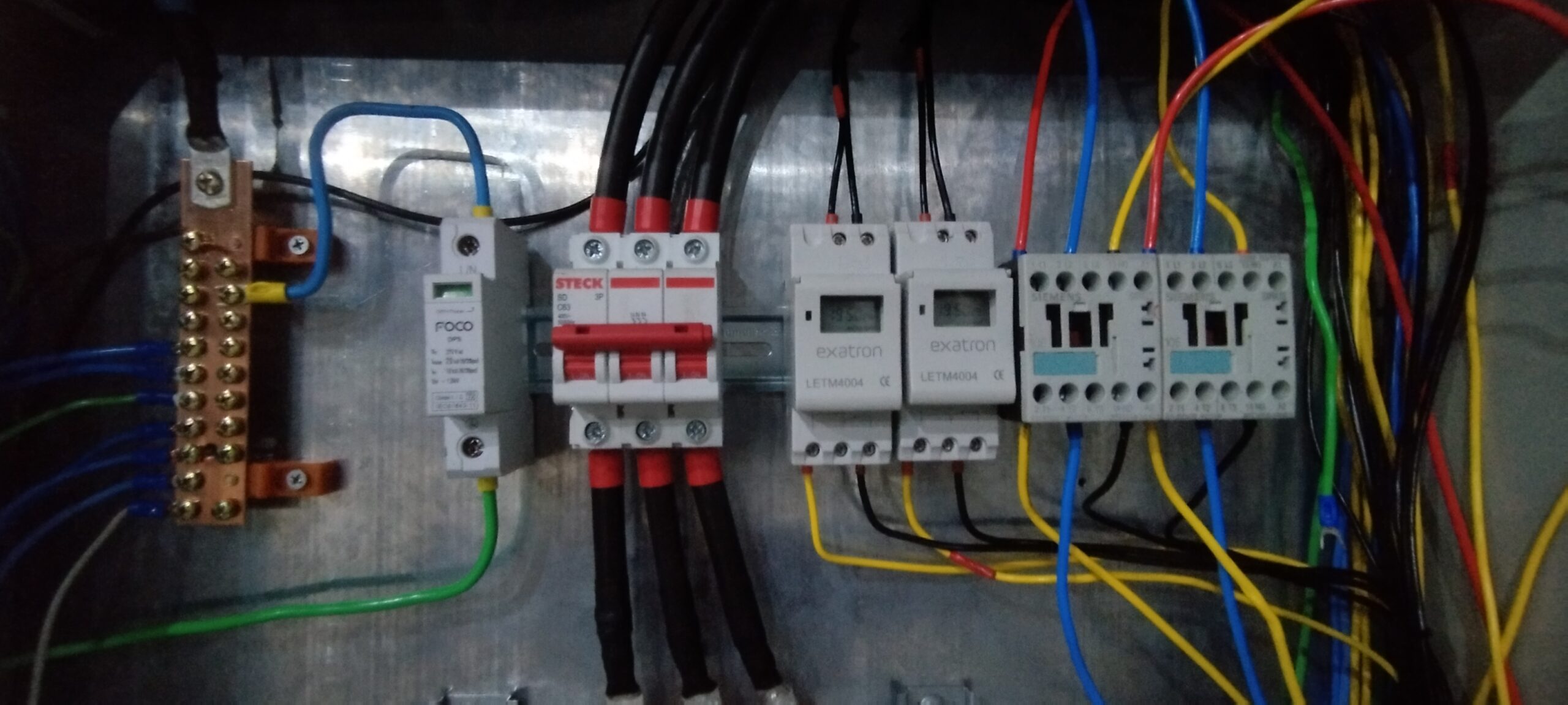 Instalação-de-elétrica-predial-comercial-em-barracão-santa-genebra-uniservi (8)